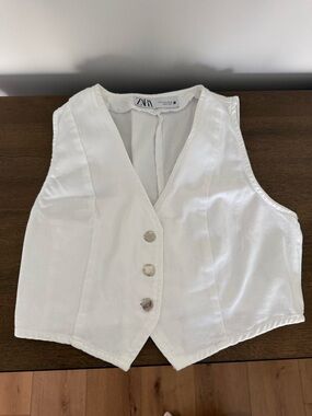 Zara Denim White V-Neck Buttoned Vest